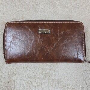 Rosetti Brown Faux Leather Zip Around Accordion Wallet Distressed Cognac